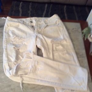 American eagle Tomgirl jeans